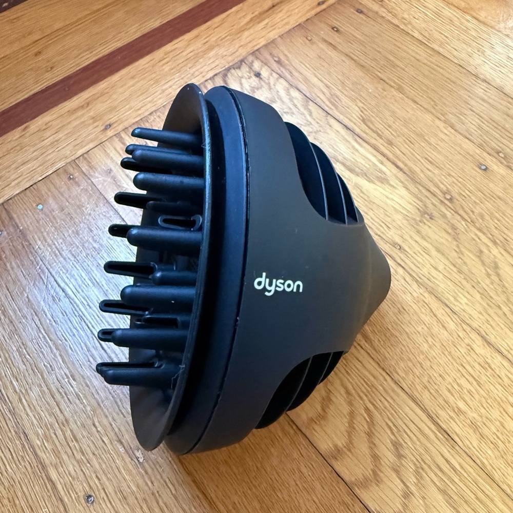Dyson Black Diffuser Airwrap Attachment